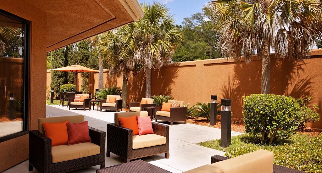 Courtyard Tallahassee North/I-10 Capital Circle Экстерьер фото